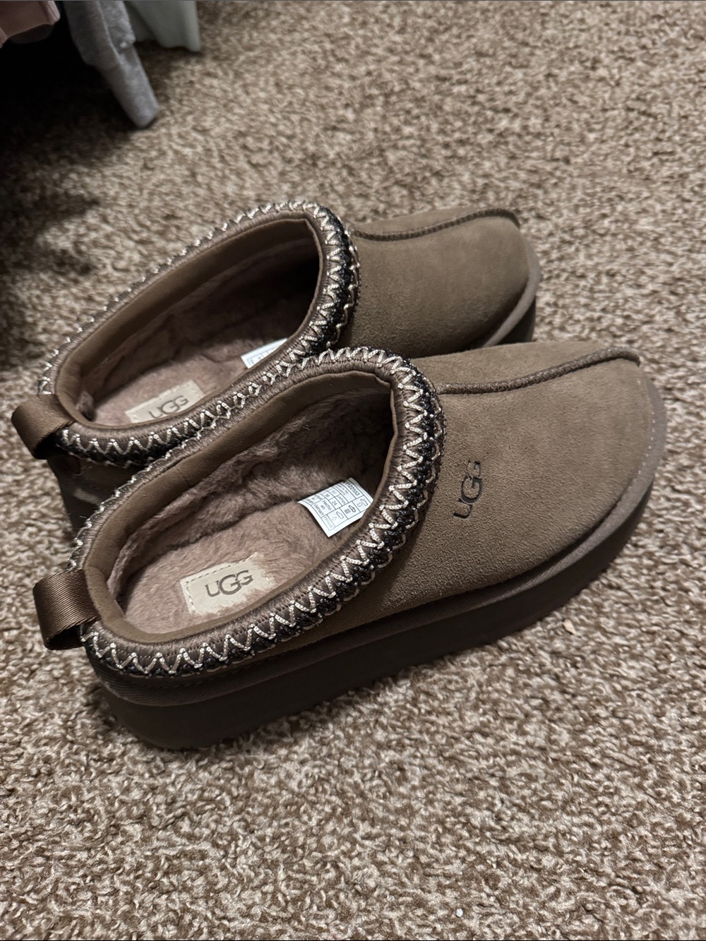 UGG Tazz shoes in chocolate color